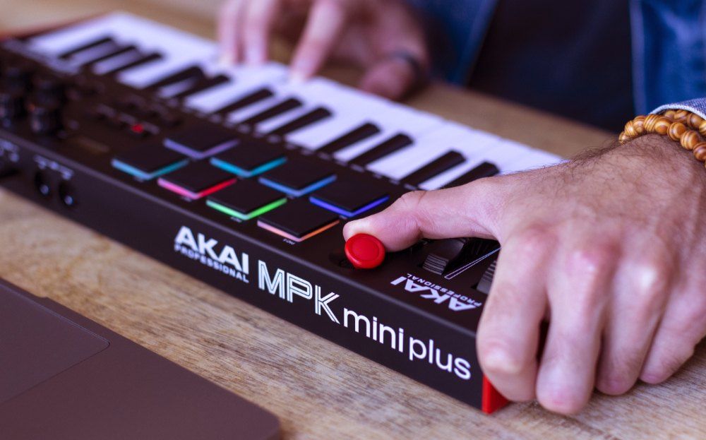 MPK Mini Plus 37-key Compact Keyboard Controller